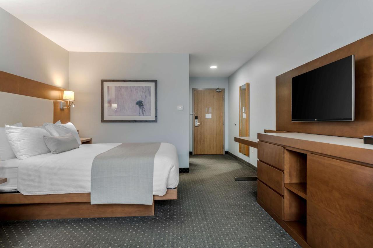 Best Western Plus Woodstock Hotel Conference Centre Esterno foto
