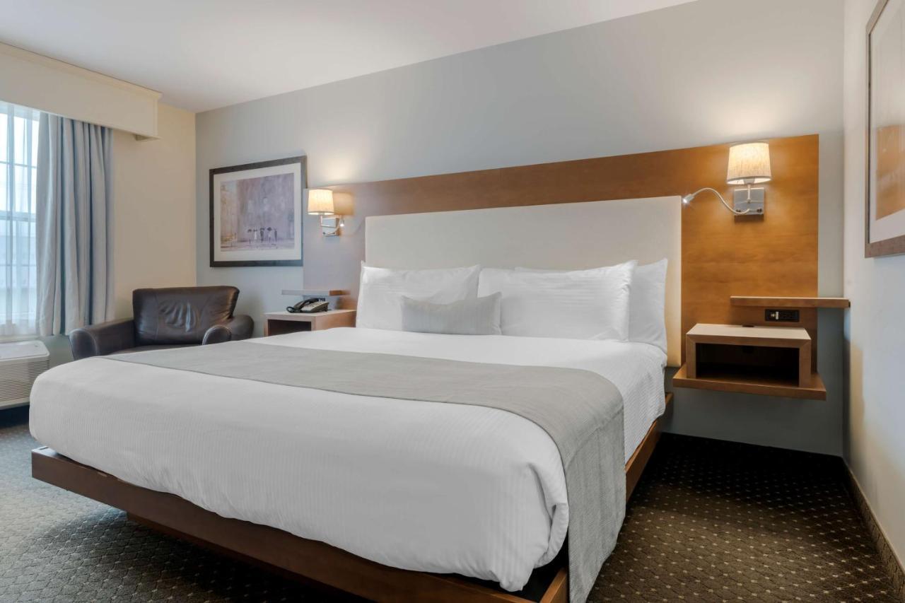 Best Western Plus Woodstock Hotel Conference Centre Esterno foto