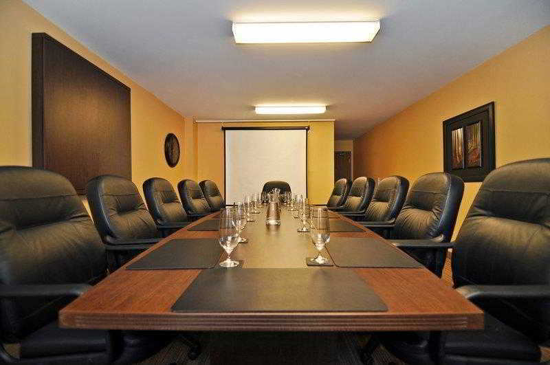 Best Western Plus Woodstock Hotel Conference Centre Esterno foto