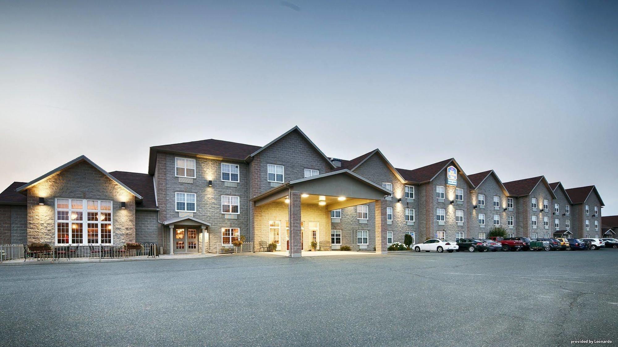 Best Western Plus Woodstock Hotel Conference Centre Esterno foto